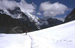 Khumbu Basa Trekking